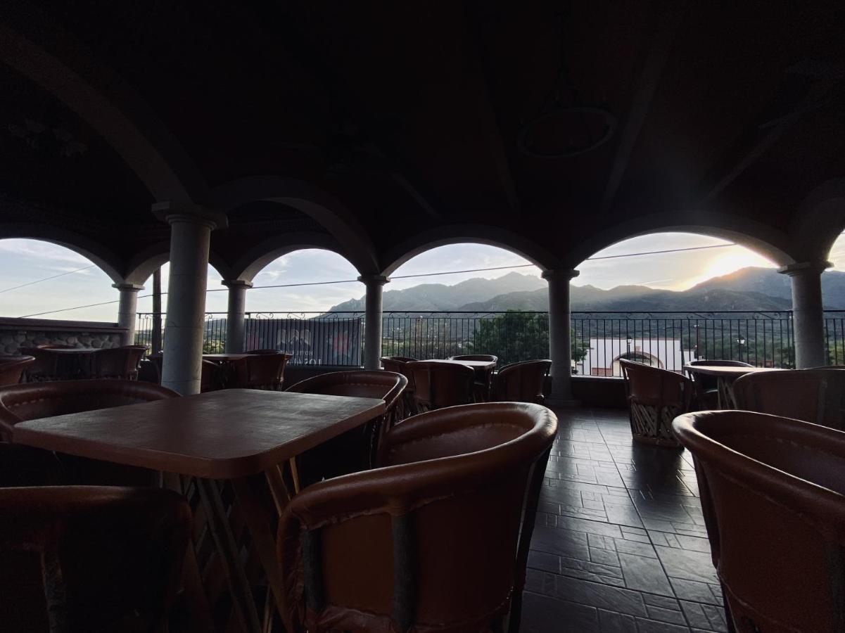 Hotel Real De Los Álamos 外观 照片